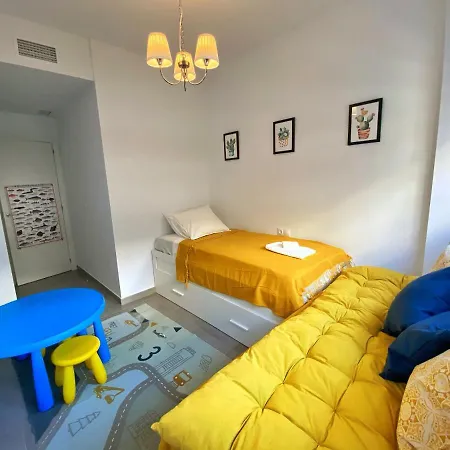 Family Apartment *